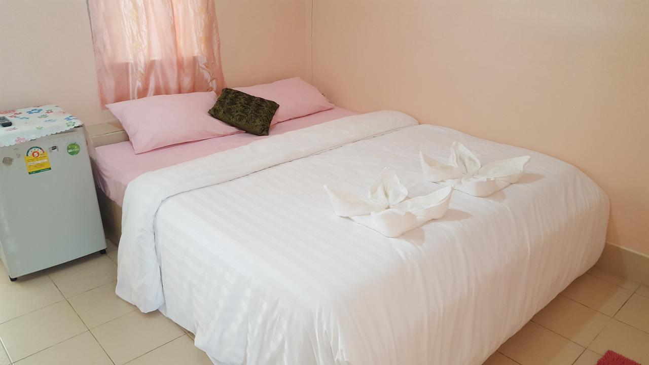 Montra Guesthouse Ranong Exterior foto